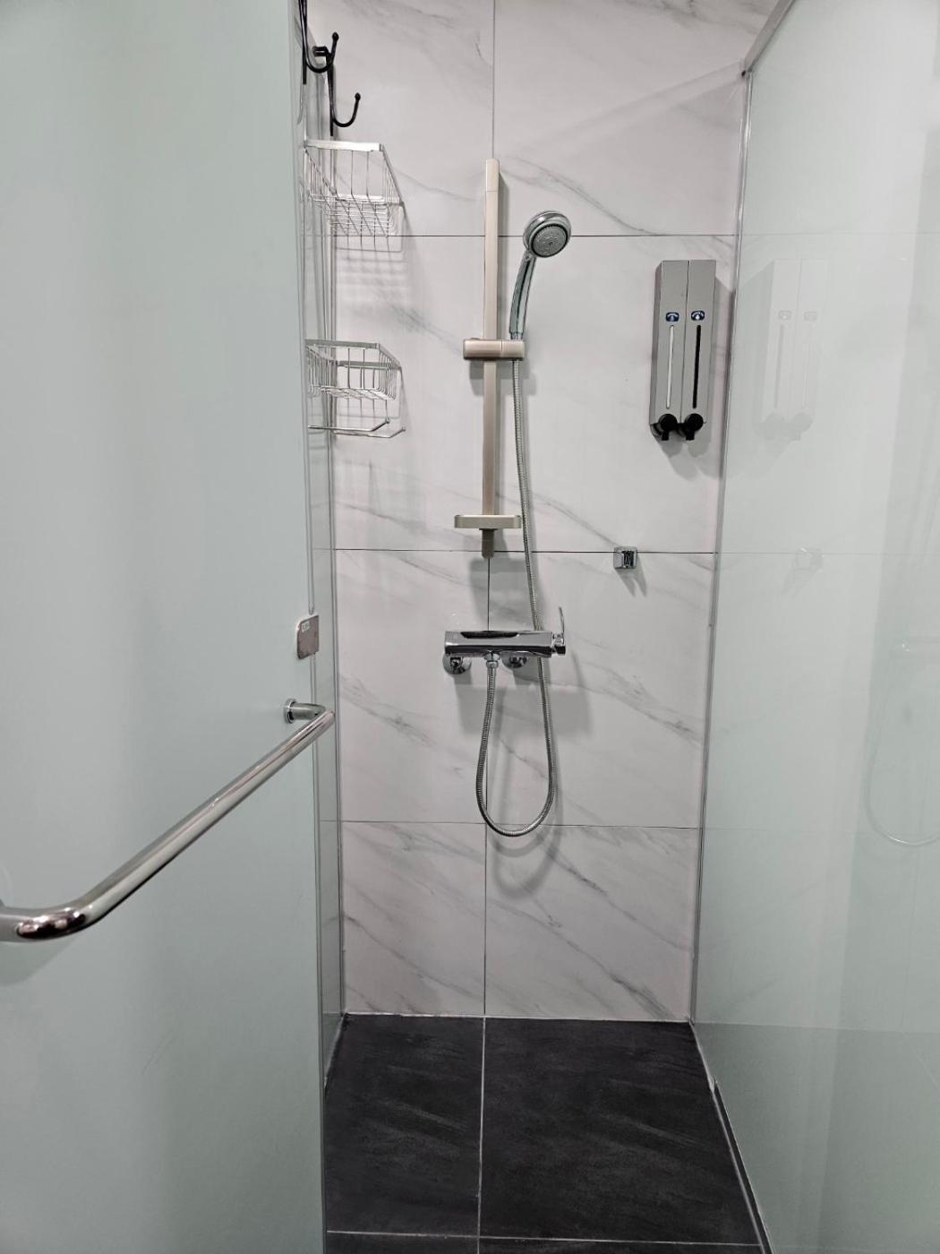 Philstay Myeongdong Boutique Female Сеул Екстериор снимка